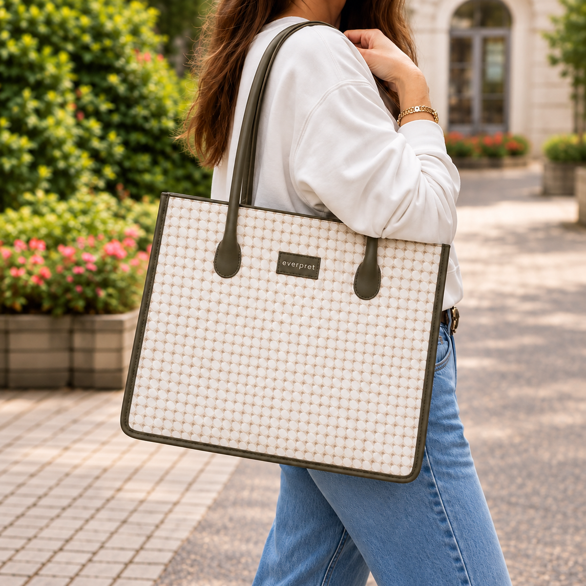 Zoe Casual Tote