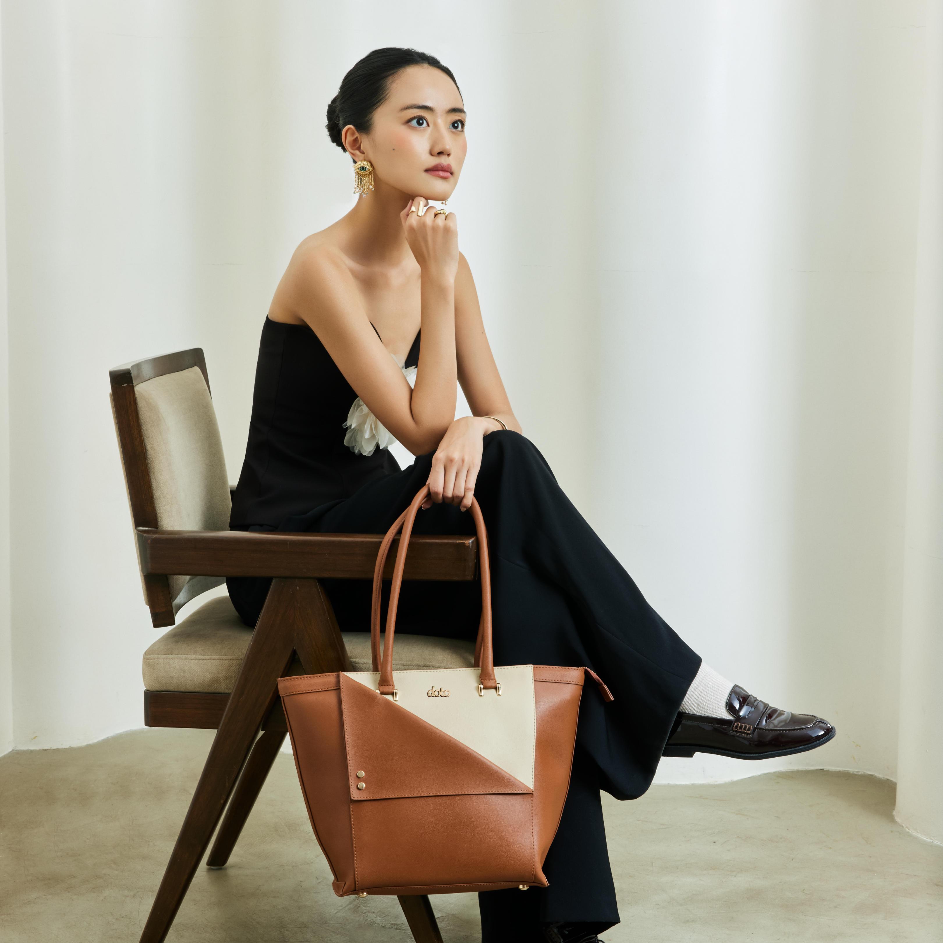 KOJO CASUAL TOTE (Tan)