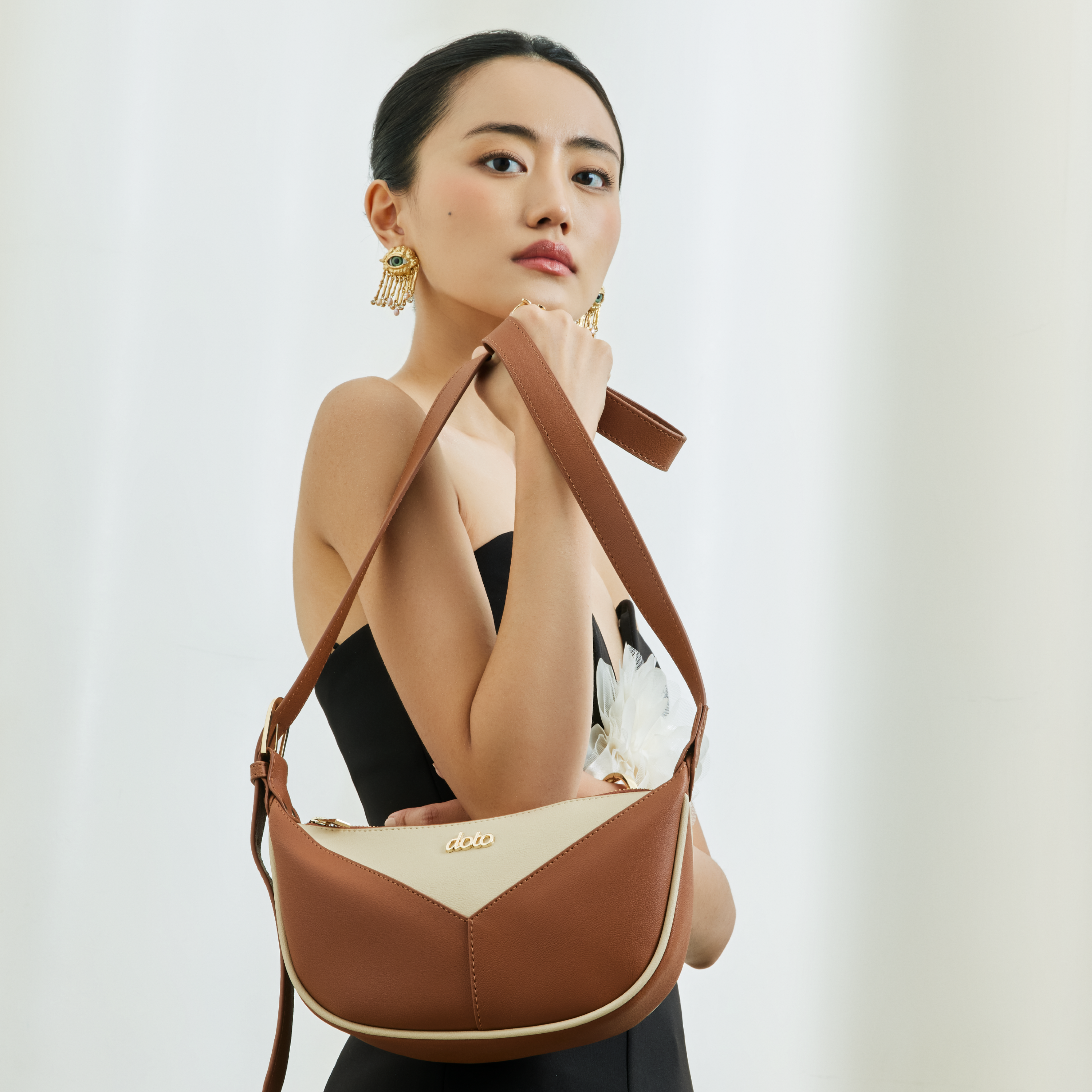 ENSO CROSSBODY BAG (Beige & Tan)