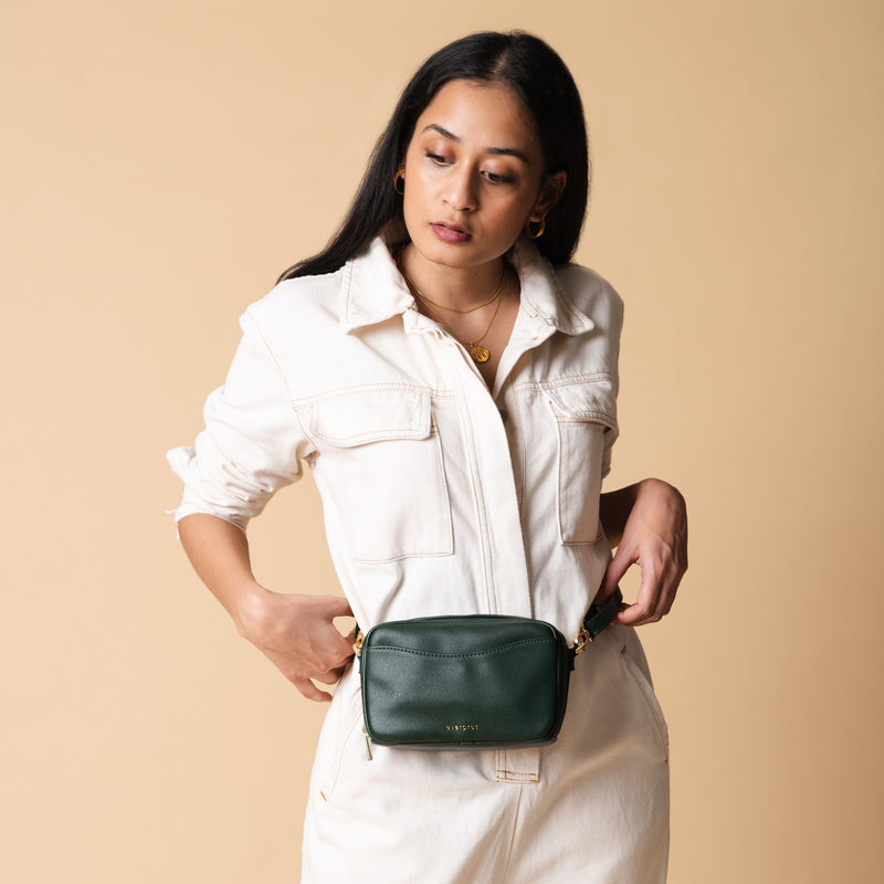 Buy Capsule Belt Bag Online | Travel Belt Bag – Nappa Dori